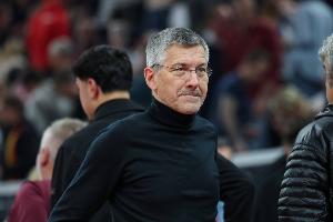 星空体育在线登录-真没"仁"了拜仁主席海纳腓骨骨折伤缺6周,无缘随队客战国米