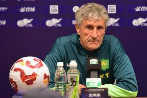 星空体育官方入口-记者：国安传控60分钟后就不灵了，一个劲地回传&amp;节奏慢、效率低