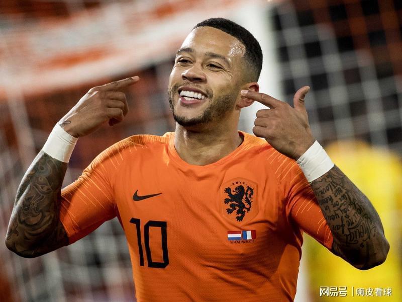 16队晋级世界杯,德国将步意大利后尘,荷兰只能靠曼联两名弃将