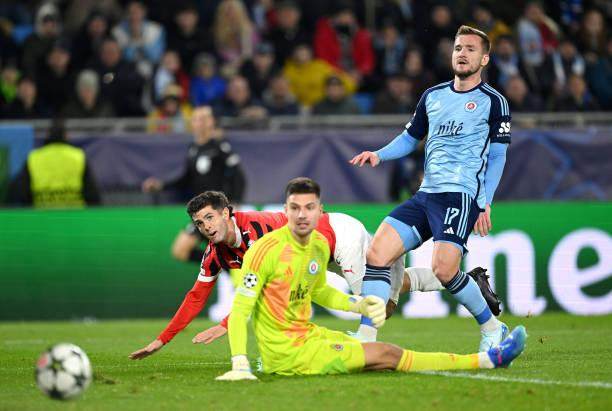 1732670987313095439.jpg 星空体育官方入口-【复盘】3球3分3连胜,美丽外衣下的米兰很脆弱