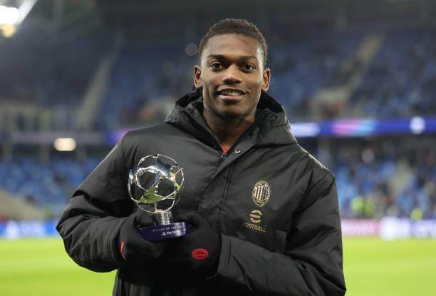 1732670870316077574.jpg 星空体育官方入口-【复盘】3球3分3连胜,美丽外衣下的米兰很脆弱