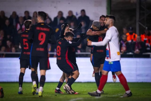 星空体育官方入口-【国王杯】莱万梅开二度，巴萨客场4比0大胜晋级16强