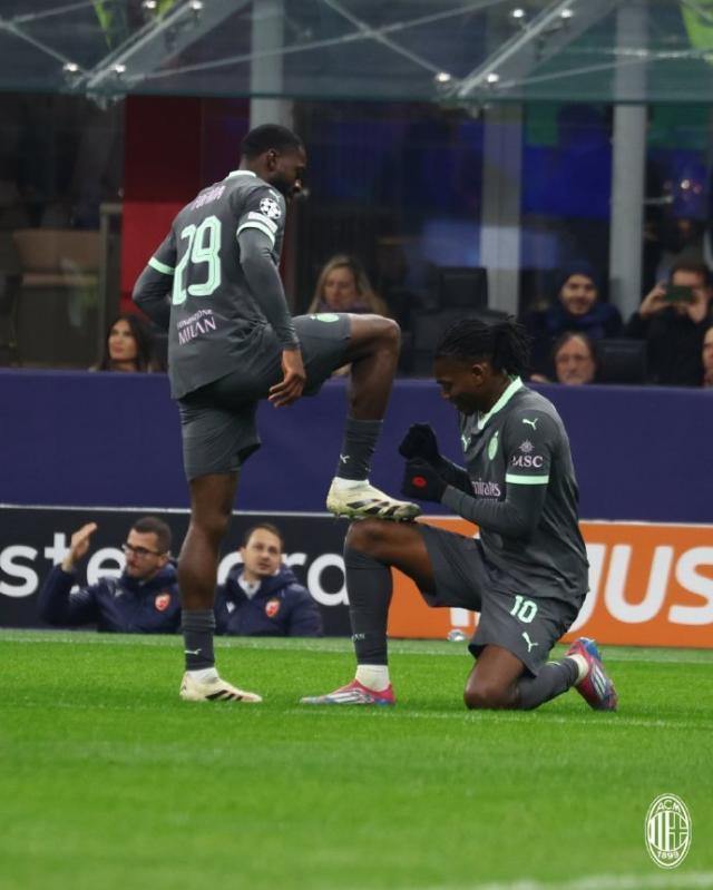 1733959220856082991.jpg 星空体育官网-【欧冠】莱昂亚伯拉罕破门,AC米兰2比1红星