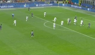 1733960148951003610.gif 星空体育官网-【欧冠】莱昂亚伯拉罕破门,AC米兰2比1红星