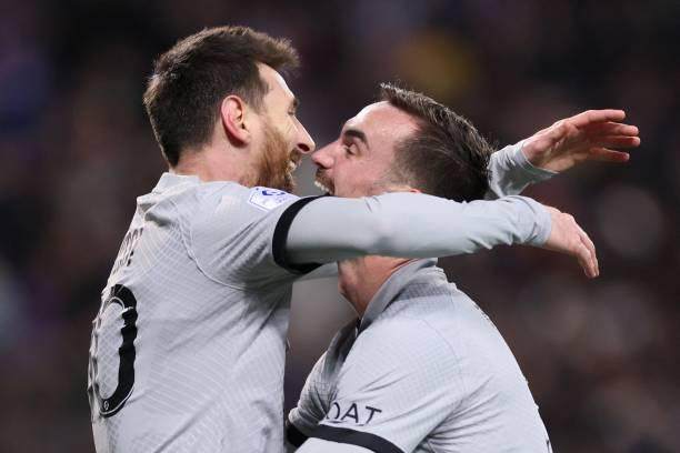 星空体育官网-王勤伯：巴黎留力等拜仁，姆巴佩受伤令人担忧