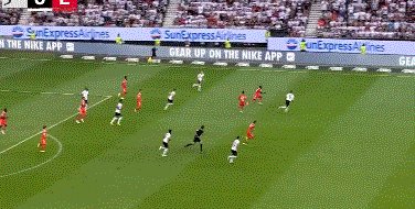 1659733990574056776.gif 星空体育官网-【德甲】马内破门+中楣 穆西亚拉2球+中柱 拜仁6比1