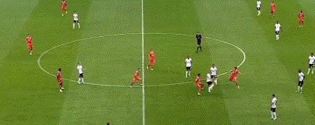 1659733978505007398.gif 星空体育官网-【德甲】马内破门+中楣 穆西亚拉2球+中柱 拜仁6比1