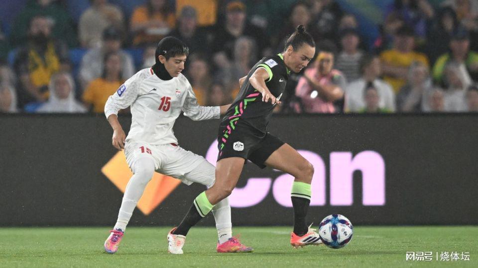 星空体育官方入口-女足亚洲杯八强定2席!澳大利亚横扫伊朗,中国女足再1分晋级