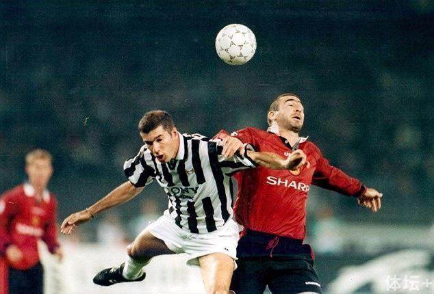 星空体育-欧战遇弱不强 弗格森签的人被基恩骂没种？