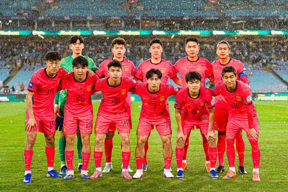 星空体育在线登录-FIFA最新排名：法国超越西班牙登顶 意大利升第12 国足跌至第94位